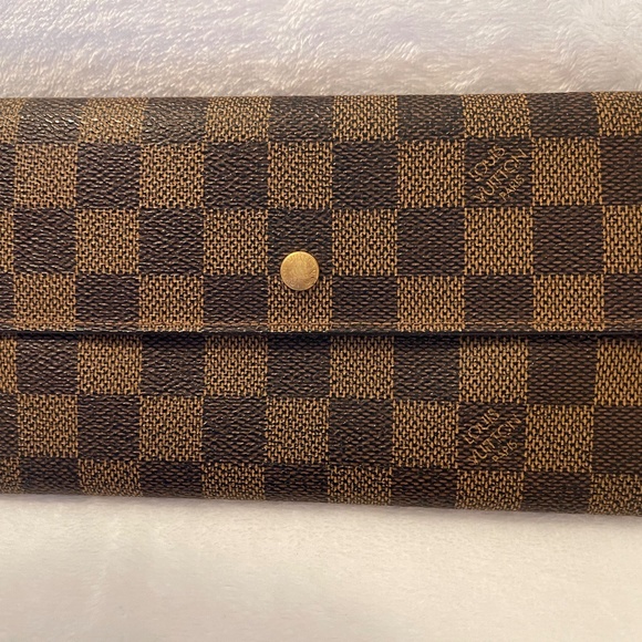 Authentic Louis Vuitton Damier Porte Tresor - Picture 1 of 7